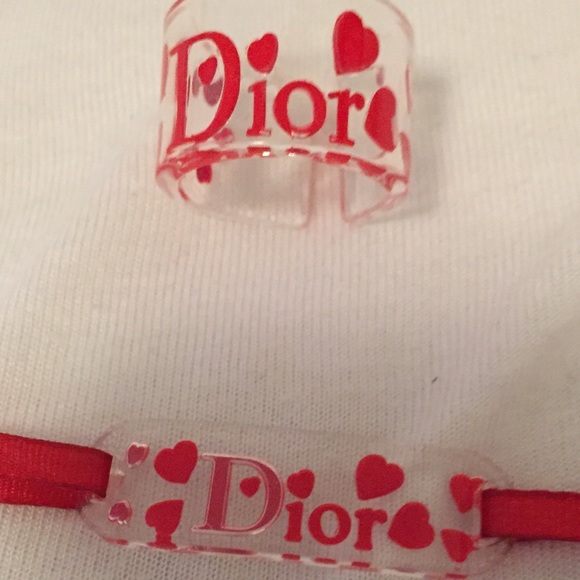 COPY - Dior vintage red heart lucite ring bracelet RARE - Picture 4 of 4